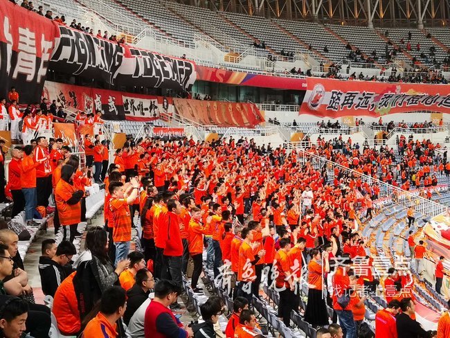 Doinb回归赛场，比分优势明显首场状态亮眼，尤文图斯观众沸腾！