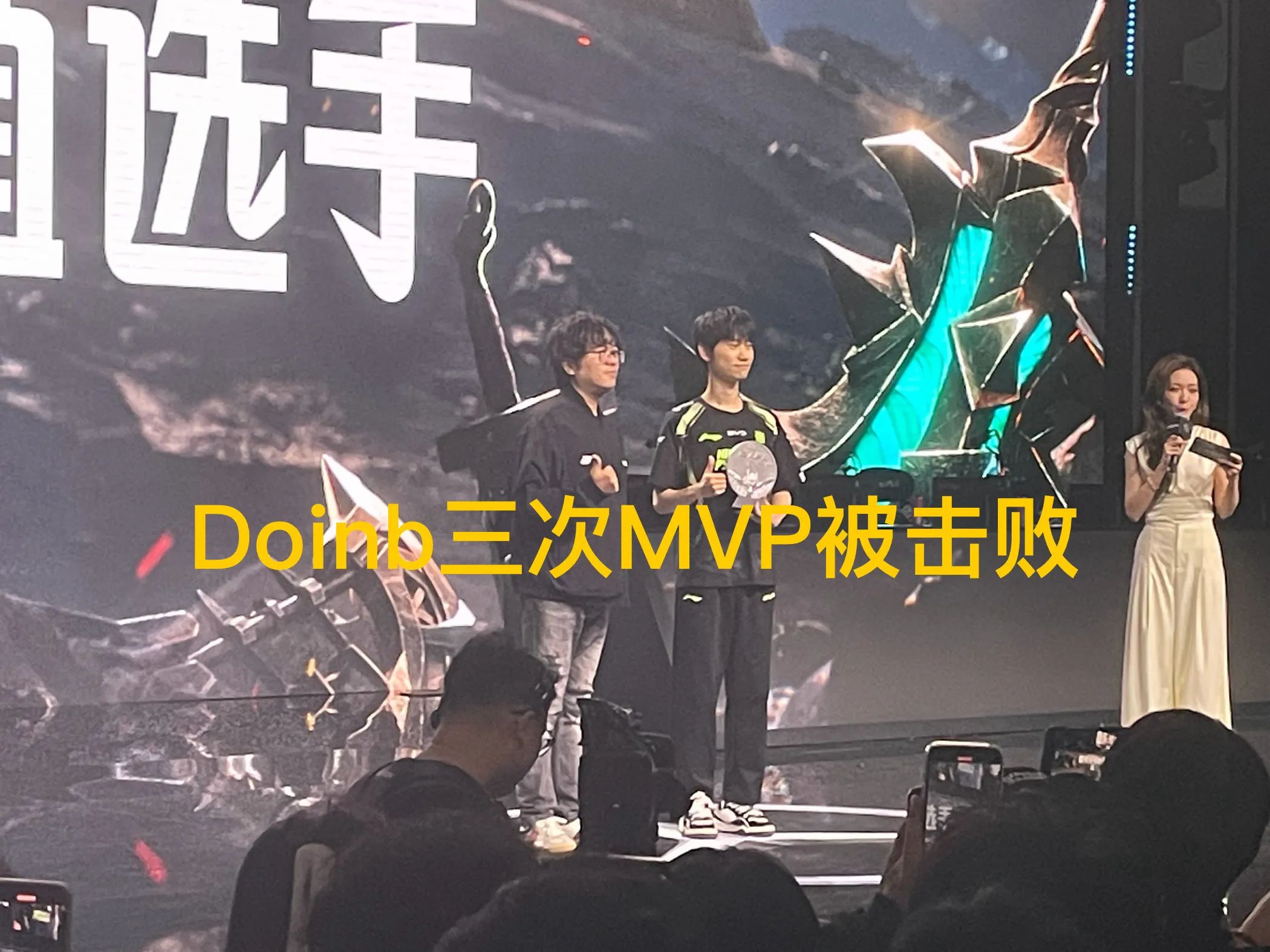 Rookie爆冷击败雄鹿，大胜引爆全场！